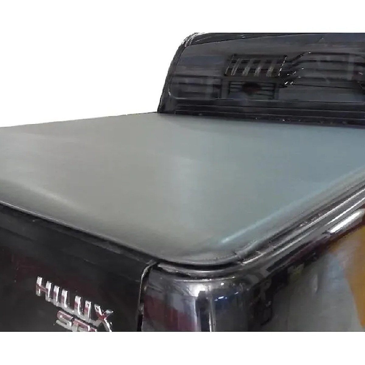 Lona marítima Multicap para Toyota Hilux (2016-2026)
